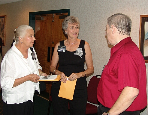 Image of classen_reunion_2005-15.jpg