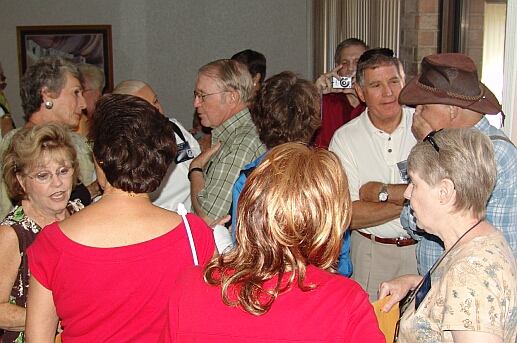 Image of classen_reunion_2005-18.jpg